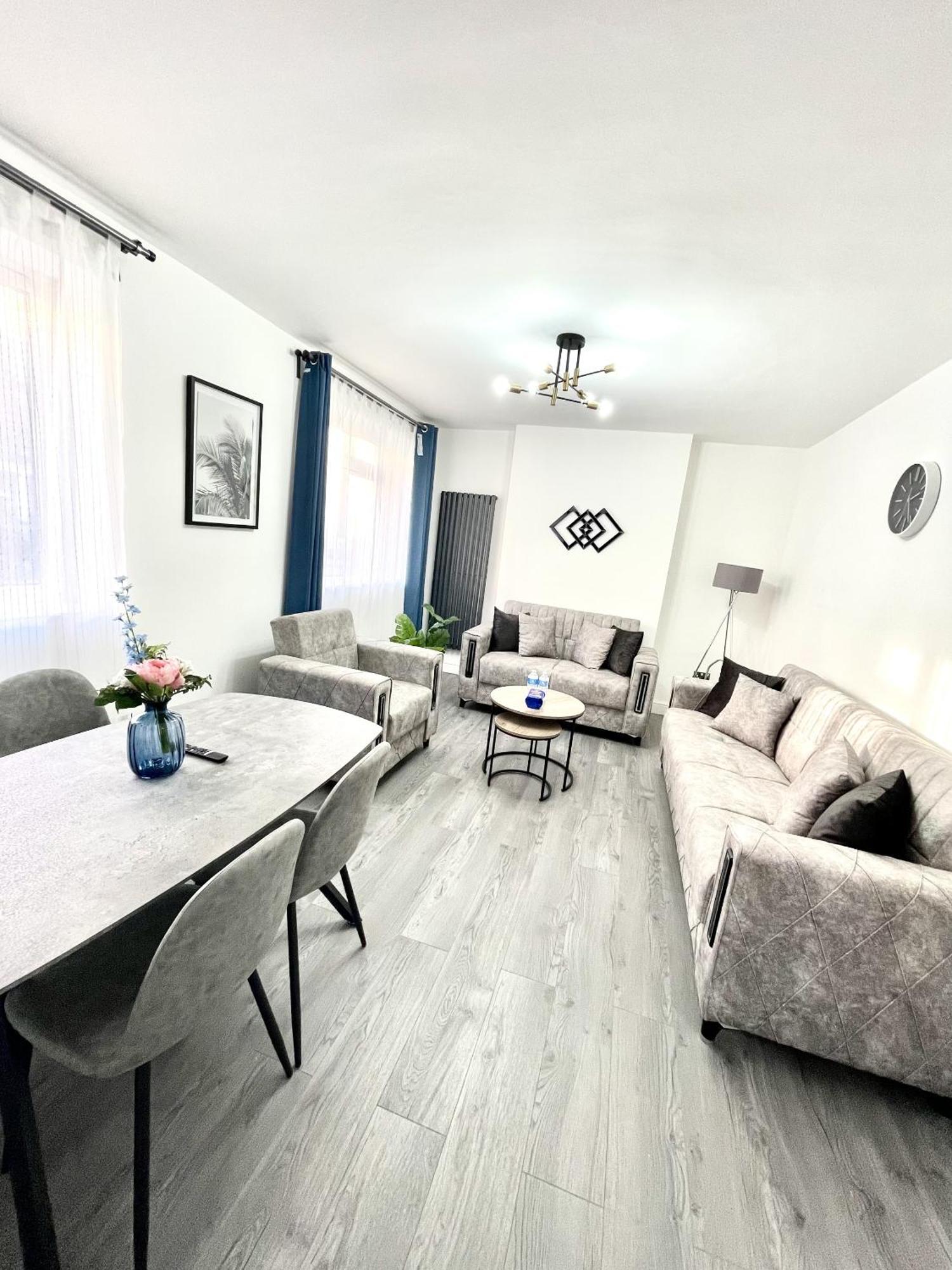 לונדון Deluxe Apartment - Next To Kings Cross - Eurostar & Euston Station מראה חיצוני תמונה